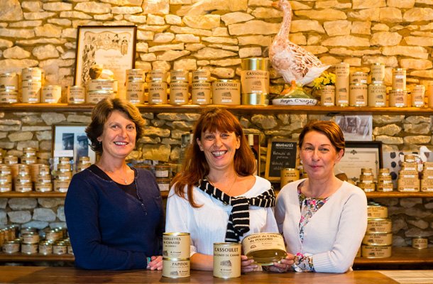 Valérie, Patricia et Brigitte Crouzel, artisan conserveur en Dordogne